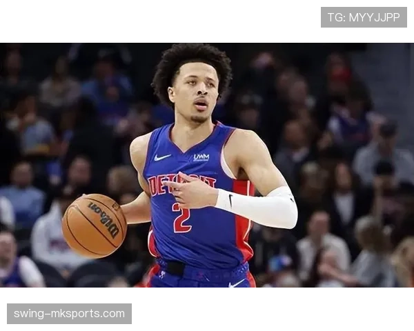 凯德·坎宁安突破助攻提升球队进攻效率明显拉开与对手差距